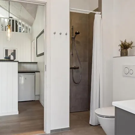 Gorgeous In With Kitchen