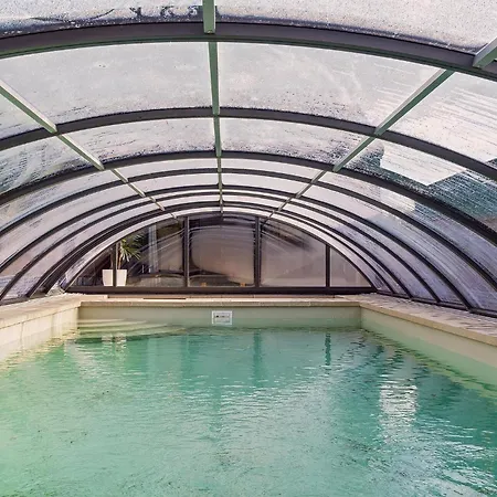 Hébergement de vacances Gorgeous In With Kitchen *