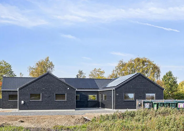 Gorgeous In With Kitchen Semesterbostad *